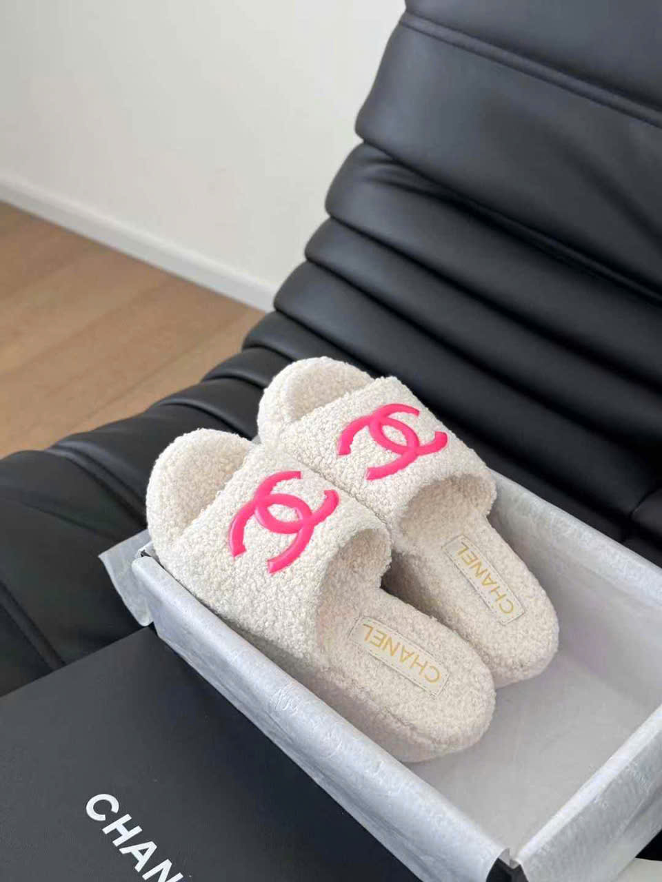 (1:1 replica) Chanel Wool Wedges Sandals