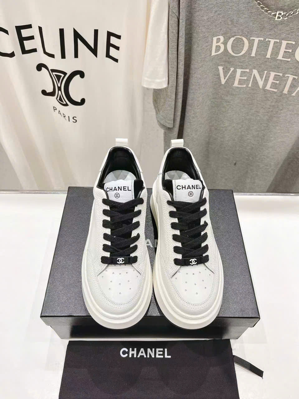 (1:1 replica) Chanel C Logo Sneakers Women s Shoes