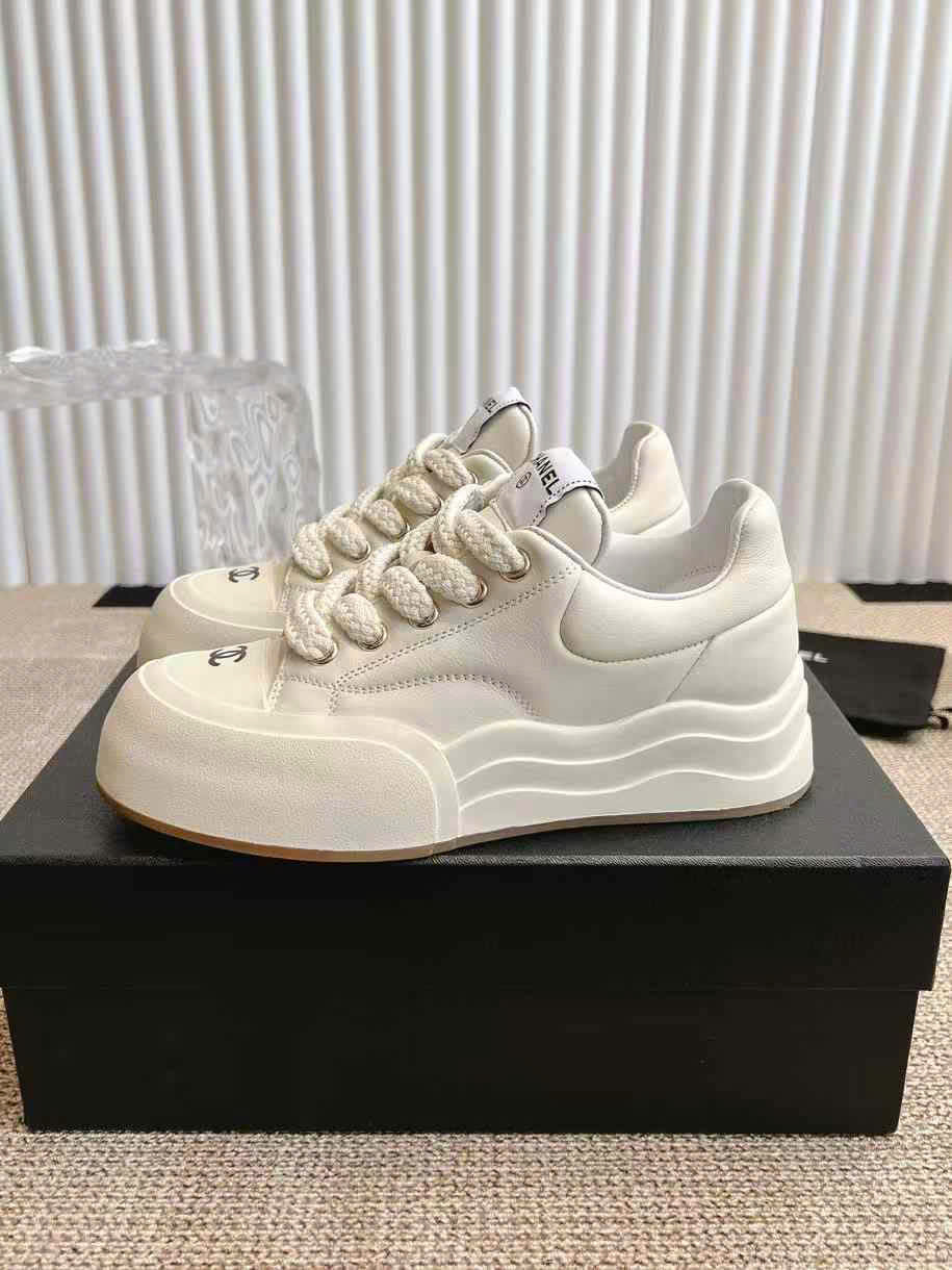 (1:1 replica) Chanel Sneakers C Logo Women s Shoes