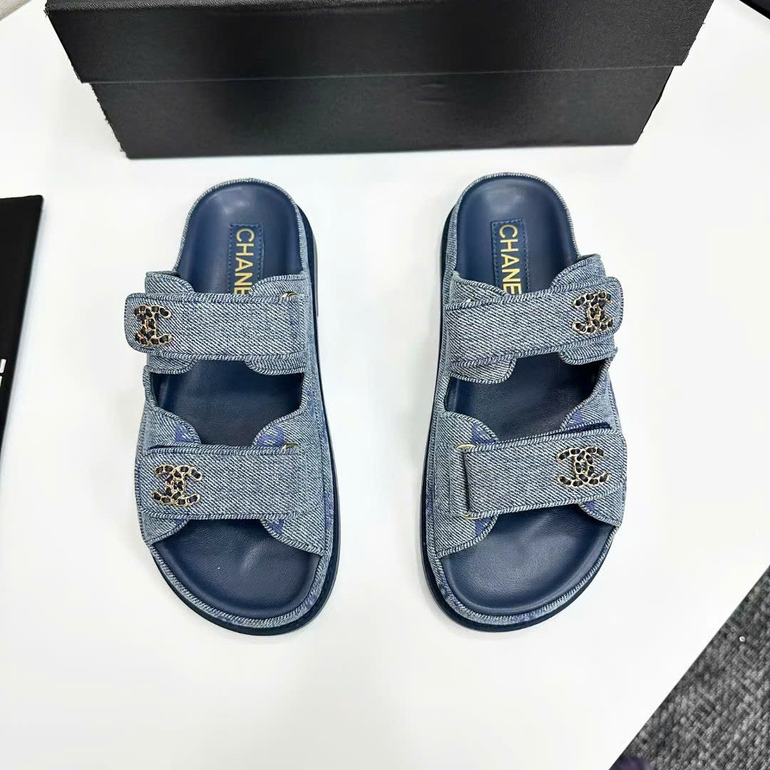 (1:1 replica) Chanel Women s Slipper Sandals Summer 2025