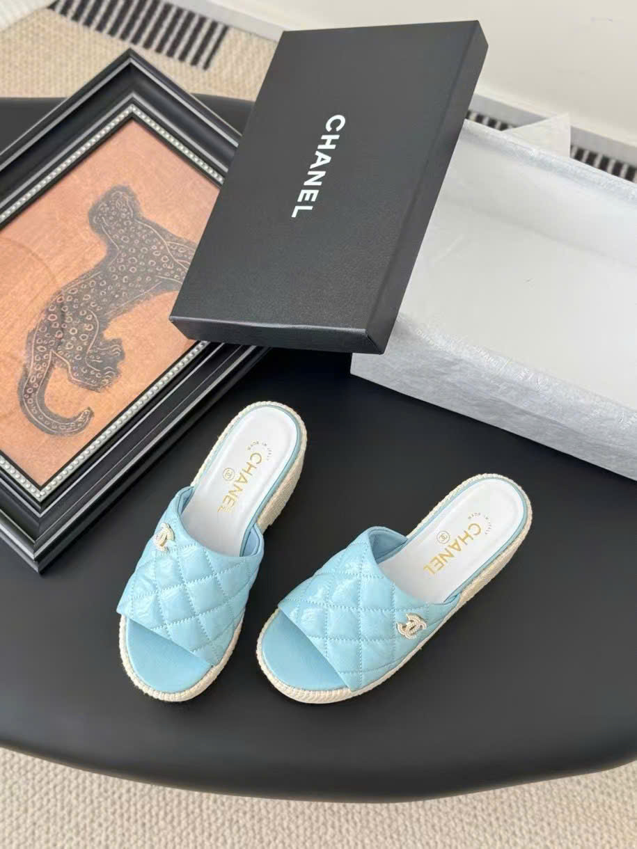 (1:1 replica) Chanel C Logo Wedges Sandals