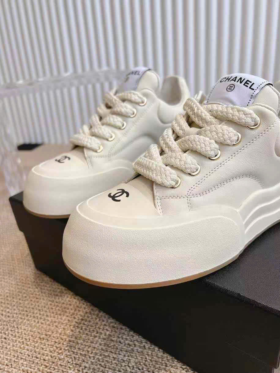 (1:1 replica) Chanel Sneakers C Logo Women s Shoes