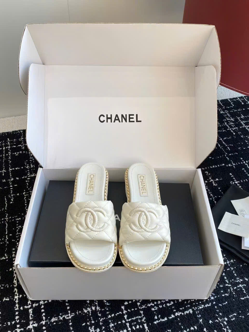 (1:1 replica) Chanel C Logo Women s Sandals Summer 2025
