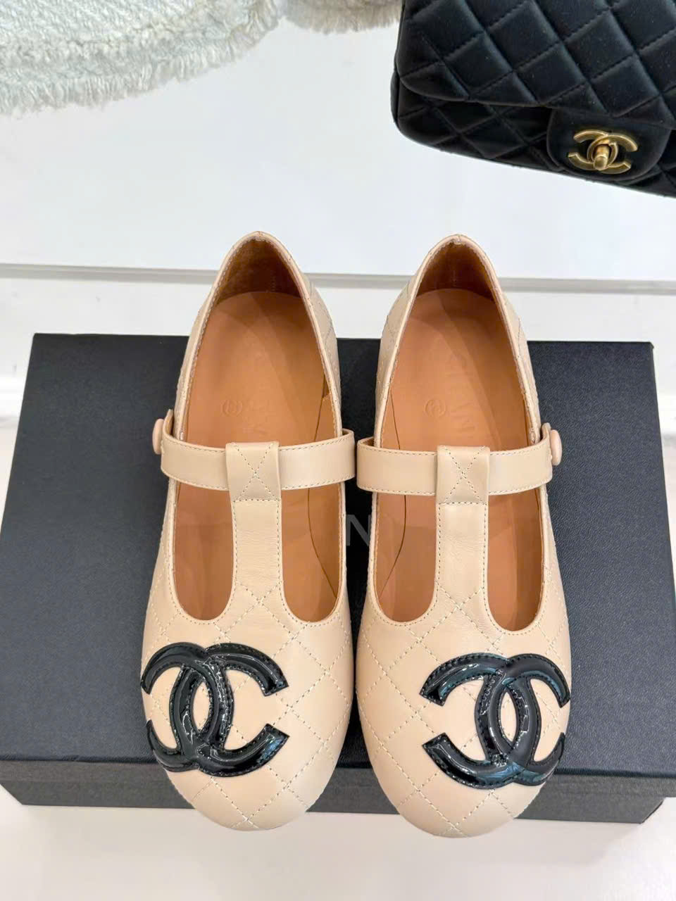 (1:1 replica) Chanel Ballet C Logo Women s Shoes