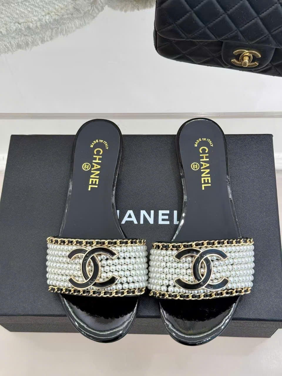 (1:1 replica) Chanel C Logo Women s Slides
