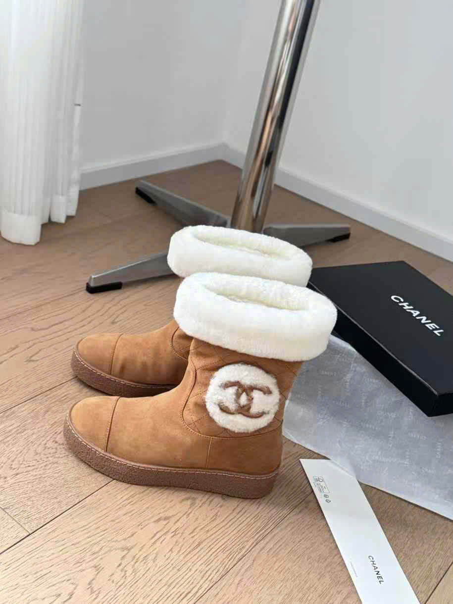 (1:1 replica) Chanel UGG Boots New Collections