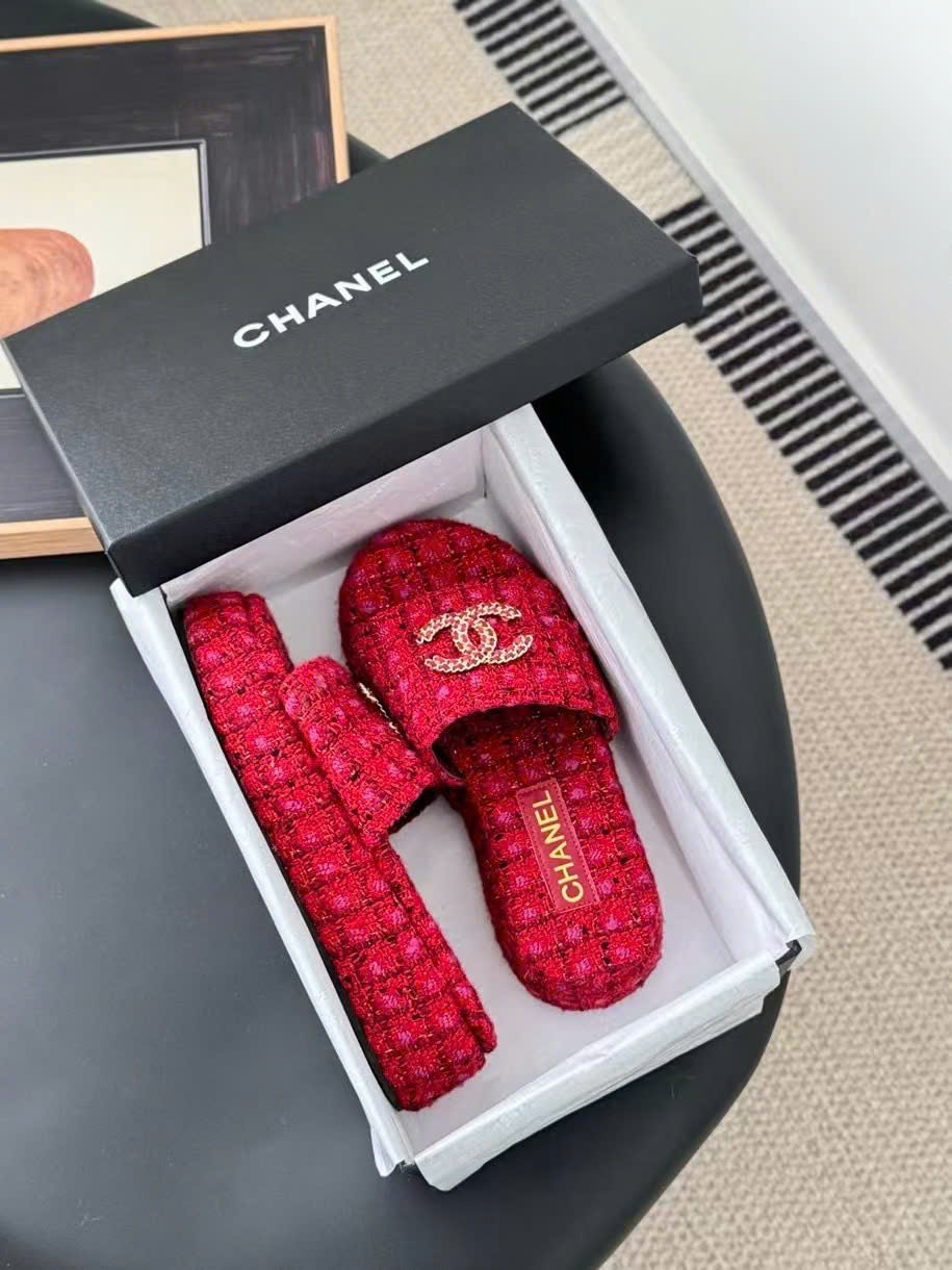 (1:1 replica) Chanel C Logo Women s Sandal