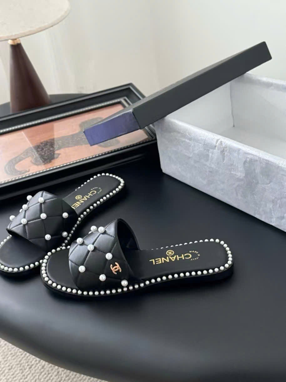 (1:1 replica) Chanel CLogo Women s Slide New Arrivals