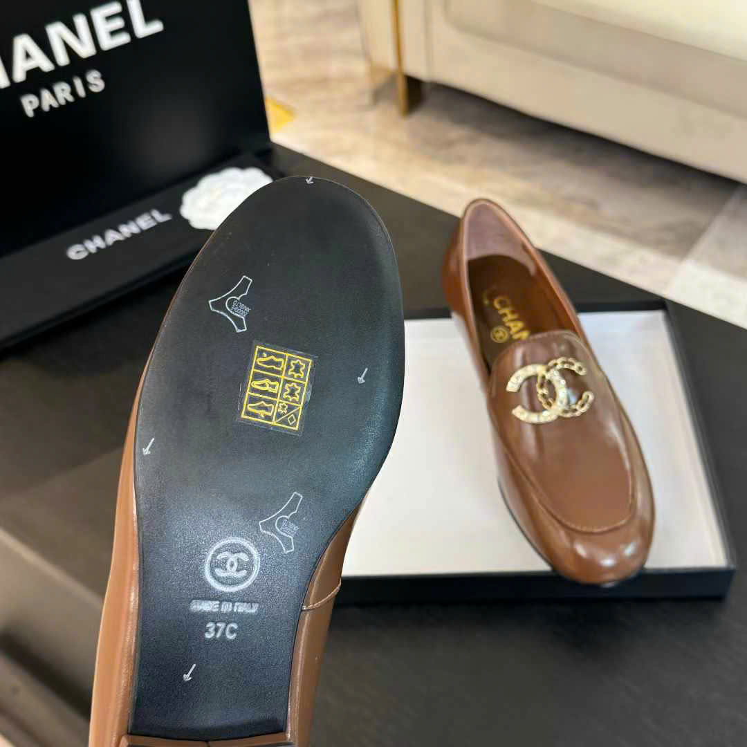(1:1 replica) Chanel C Logo Loafers Shoes