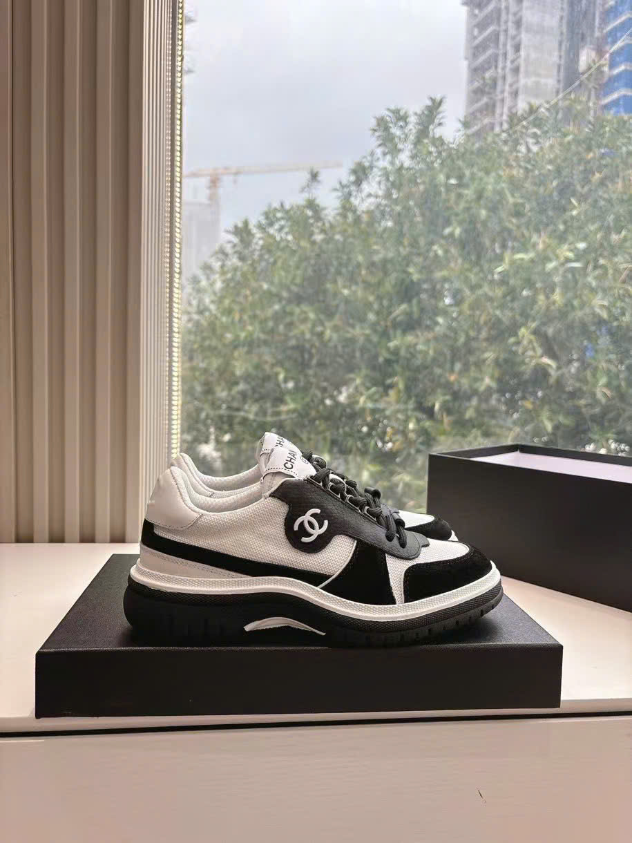 (1:1 replica) Chanel C Logo Women s Sneakers Shoes