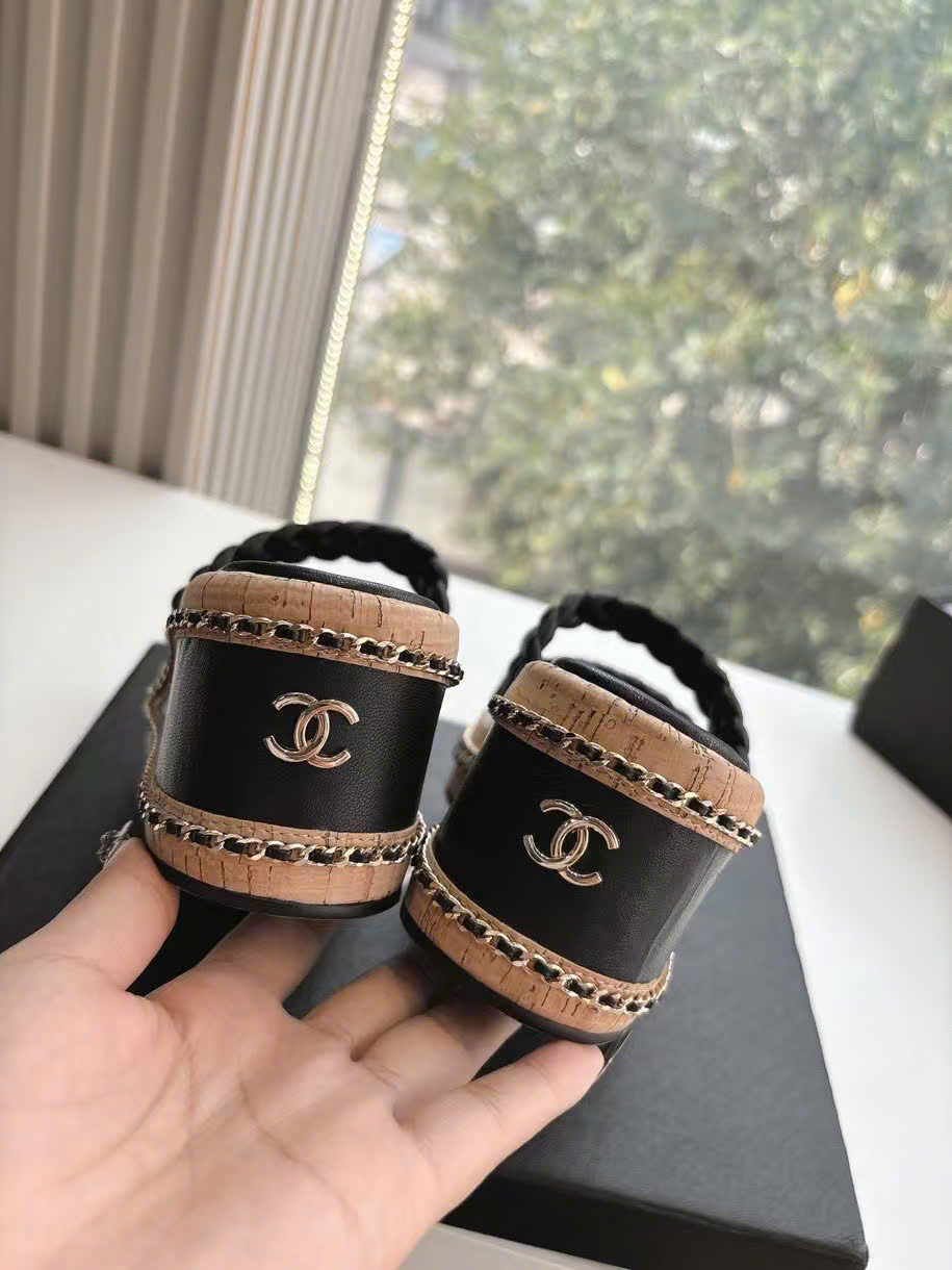 (1:1 replica) Chanel Wedges Women s Sandals New Collections 2025