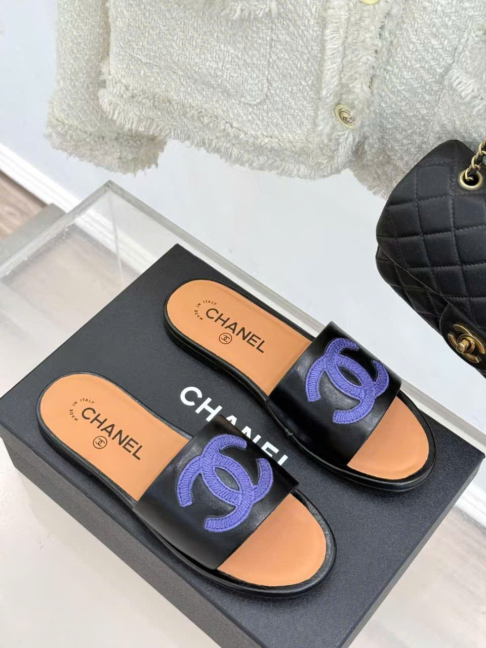 (1:1 replica) Chanel C Logo Women s Slide