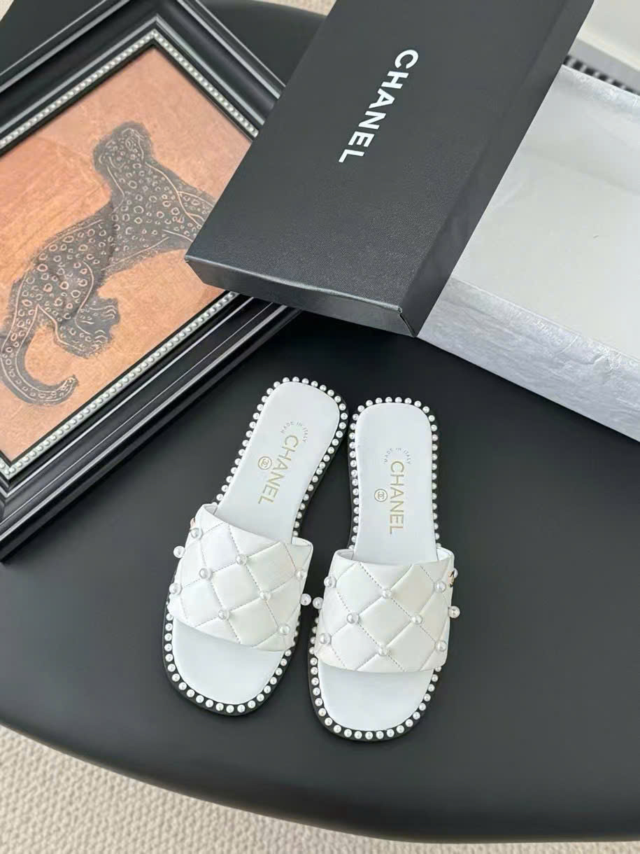 (1:1 replica) Chanel CLogo Women s Slide New Arrivals