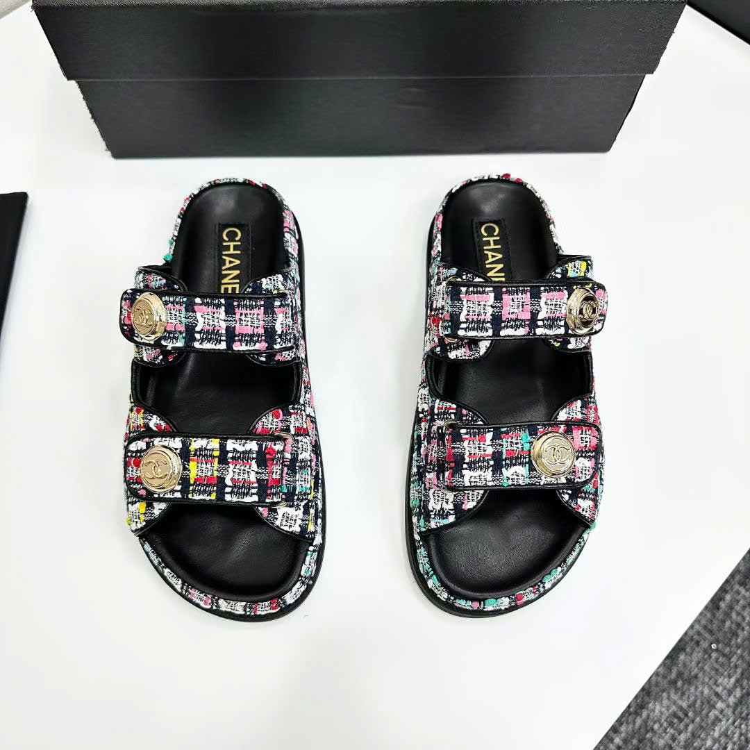 (1:1 replica) Chanel Women s Slipper Sandals Summer 2025