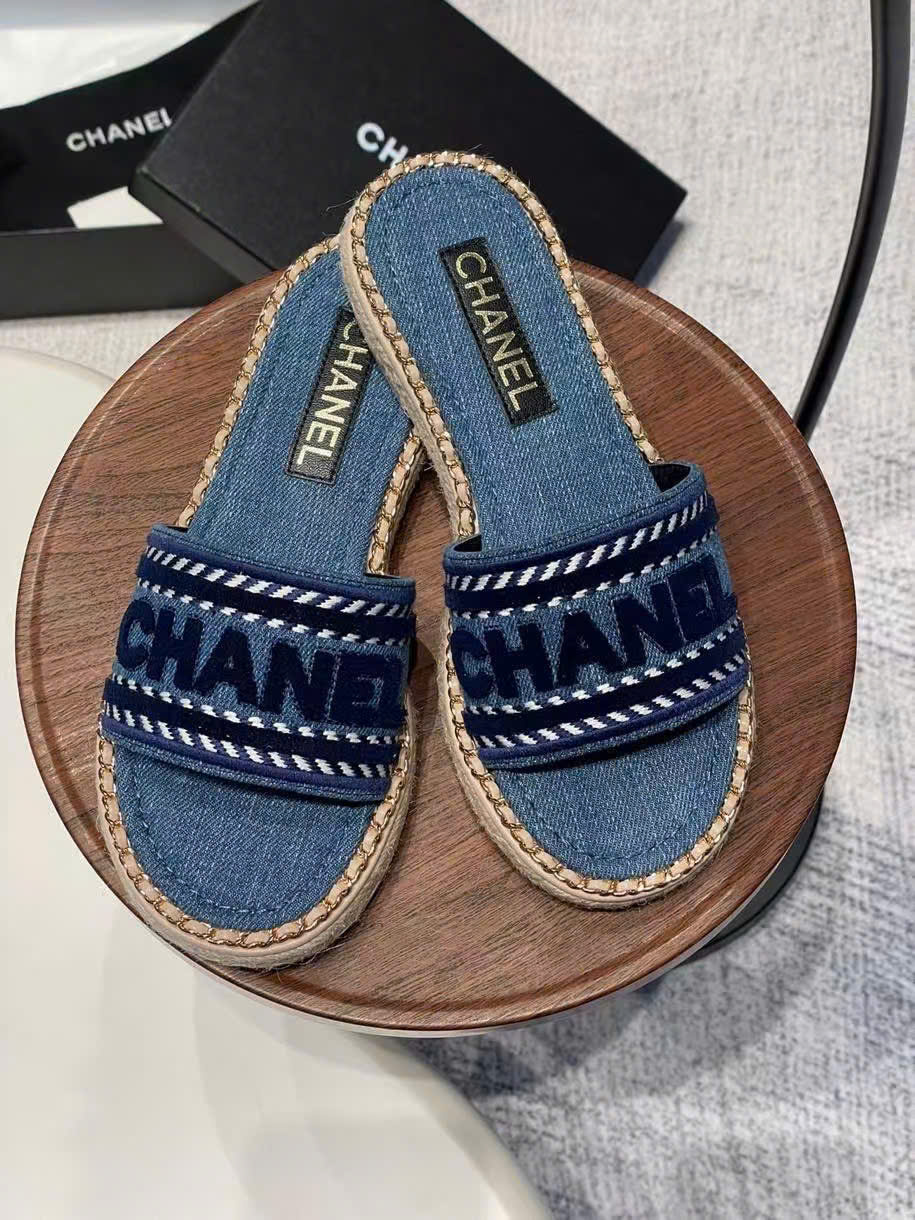 (1:1 replica) Chanel Slipper Women s Slide