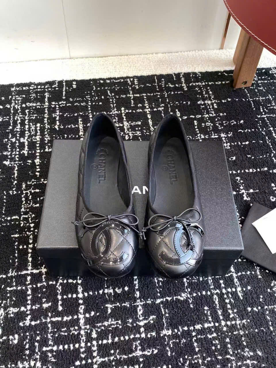 (1:1 replica) Chanel C-Logo Leather Vintages Shoes