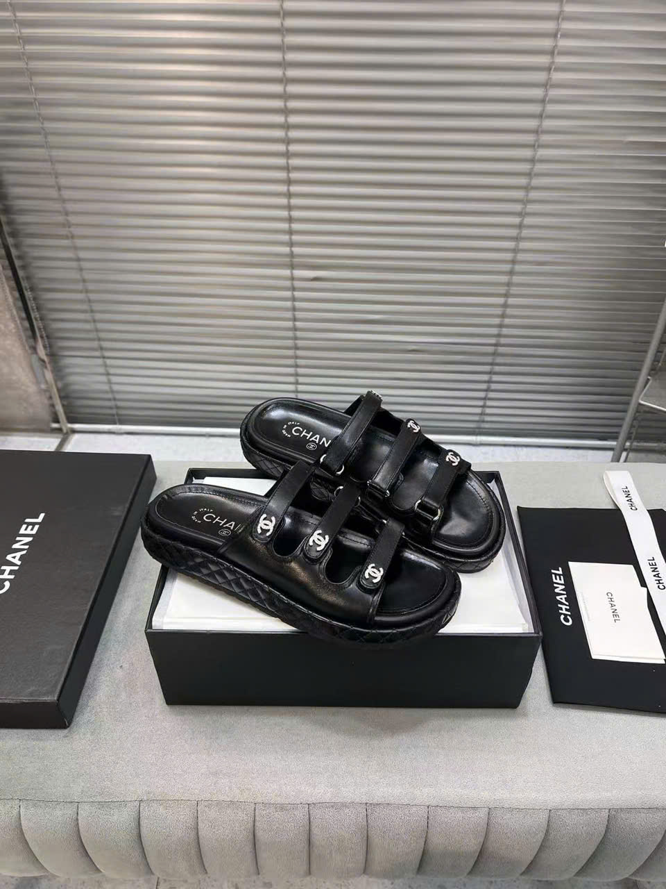 (1:1 replica) Chanel C Logo Women s Sandal New Arrivals