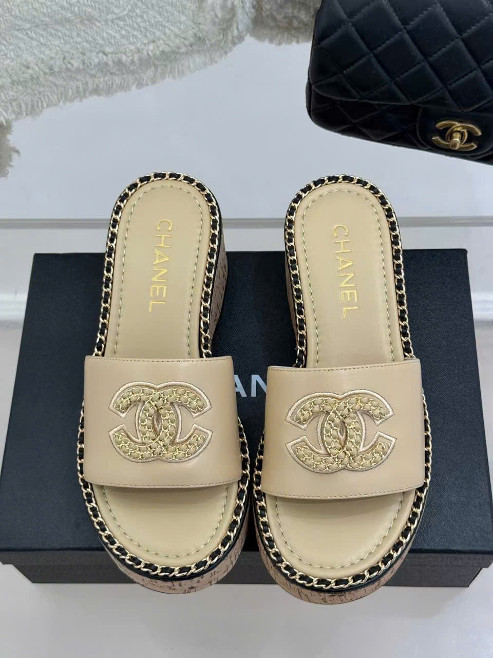 (1:1 replica) Chanel C Logo Women s Wedge Sandals New Arrival