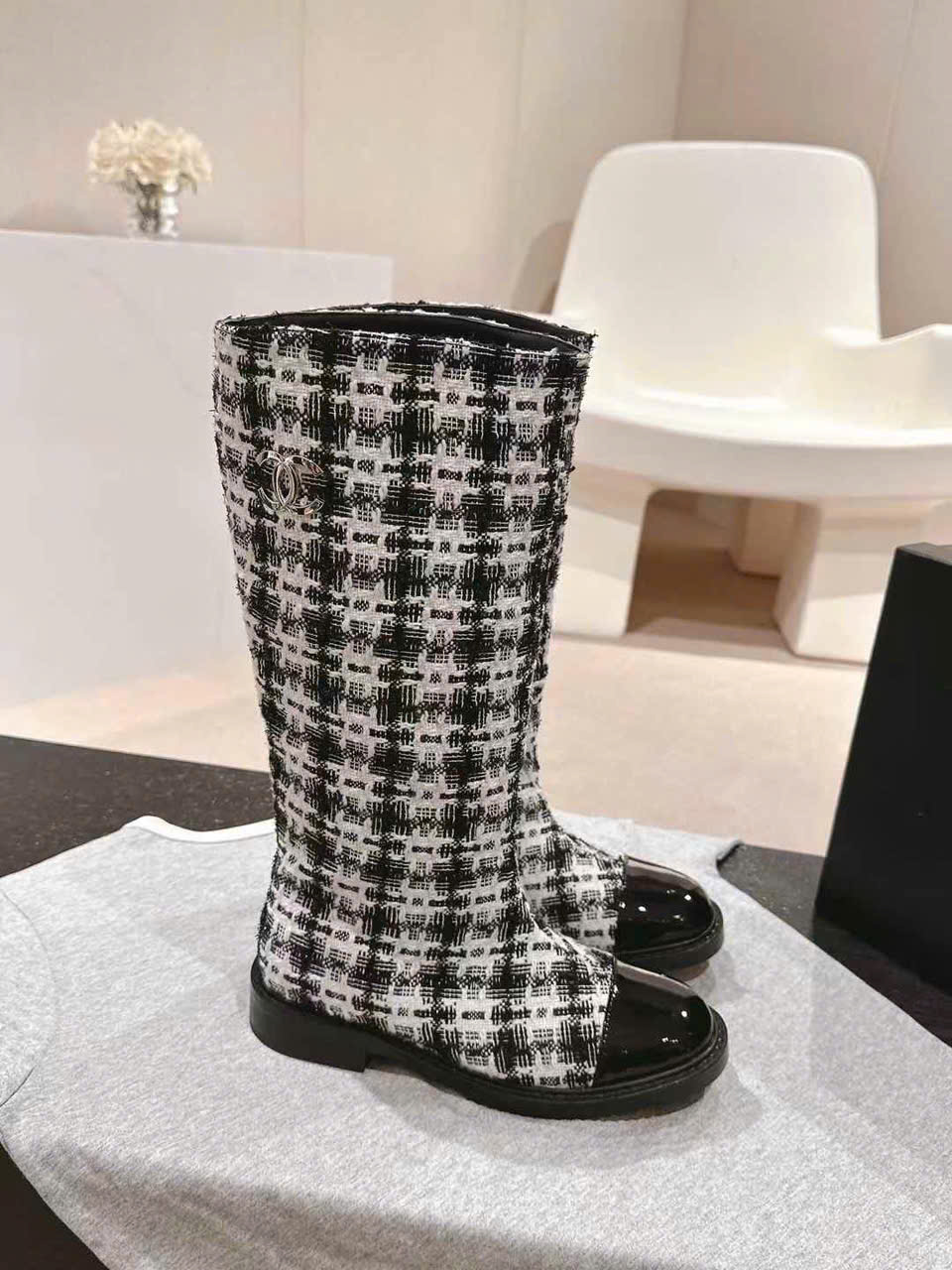 (1:1 replica) Chanel Canvas With Leather Lace Up Boots
