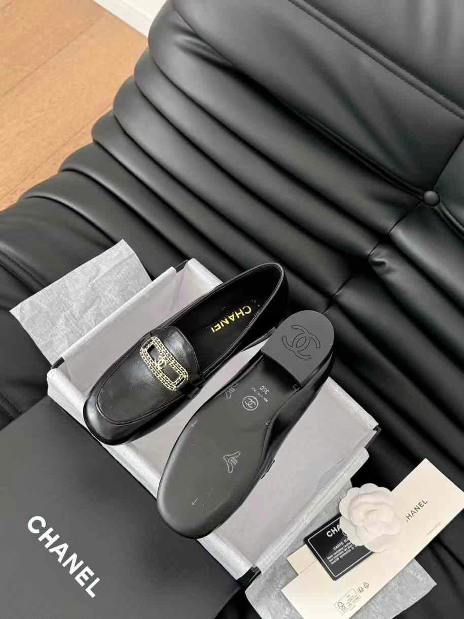 (1:1 replica) Chanel Leather Loafer Shoes