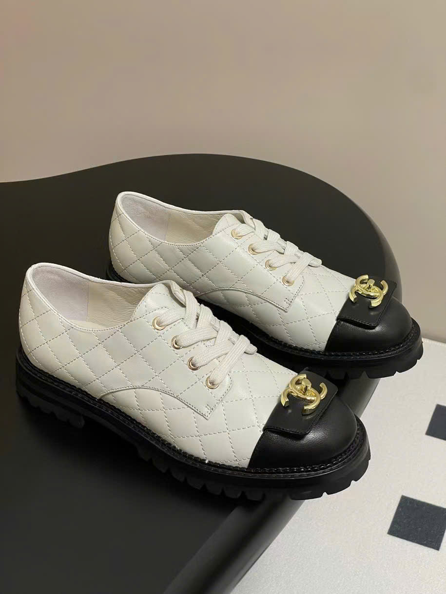 (1:1 replica) Chanel C Logo Oxfords Women s Shoes