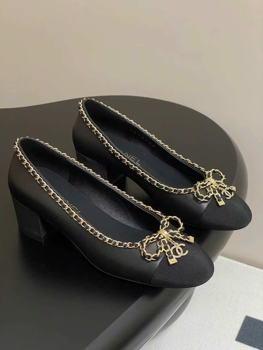 (1:1 replica) Chanel C Logo Vintages Women s Pumps Shoes