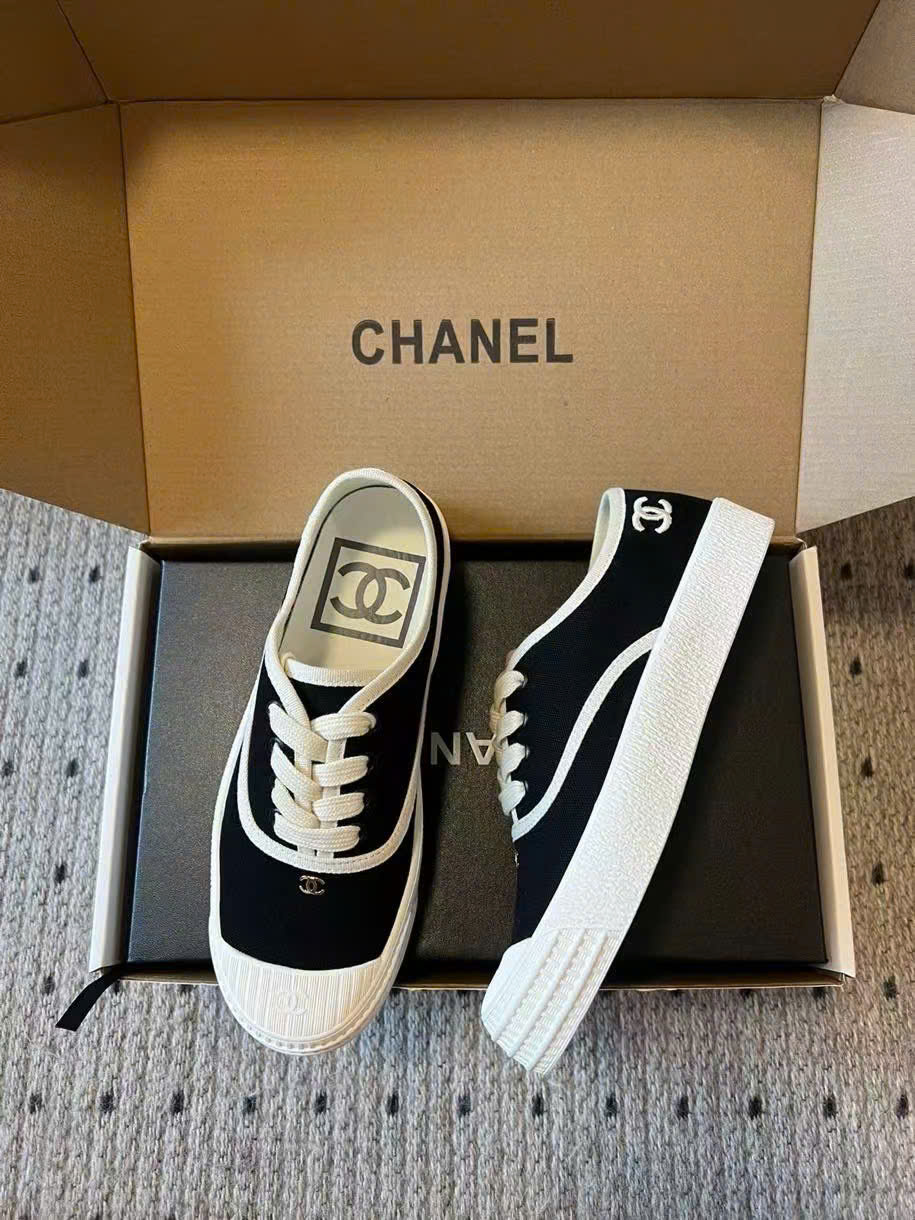 (1:1 replica) Chanel CLogo Vintages Sneaker Women s Shoes