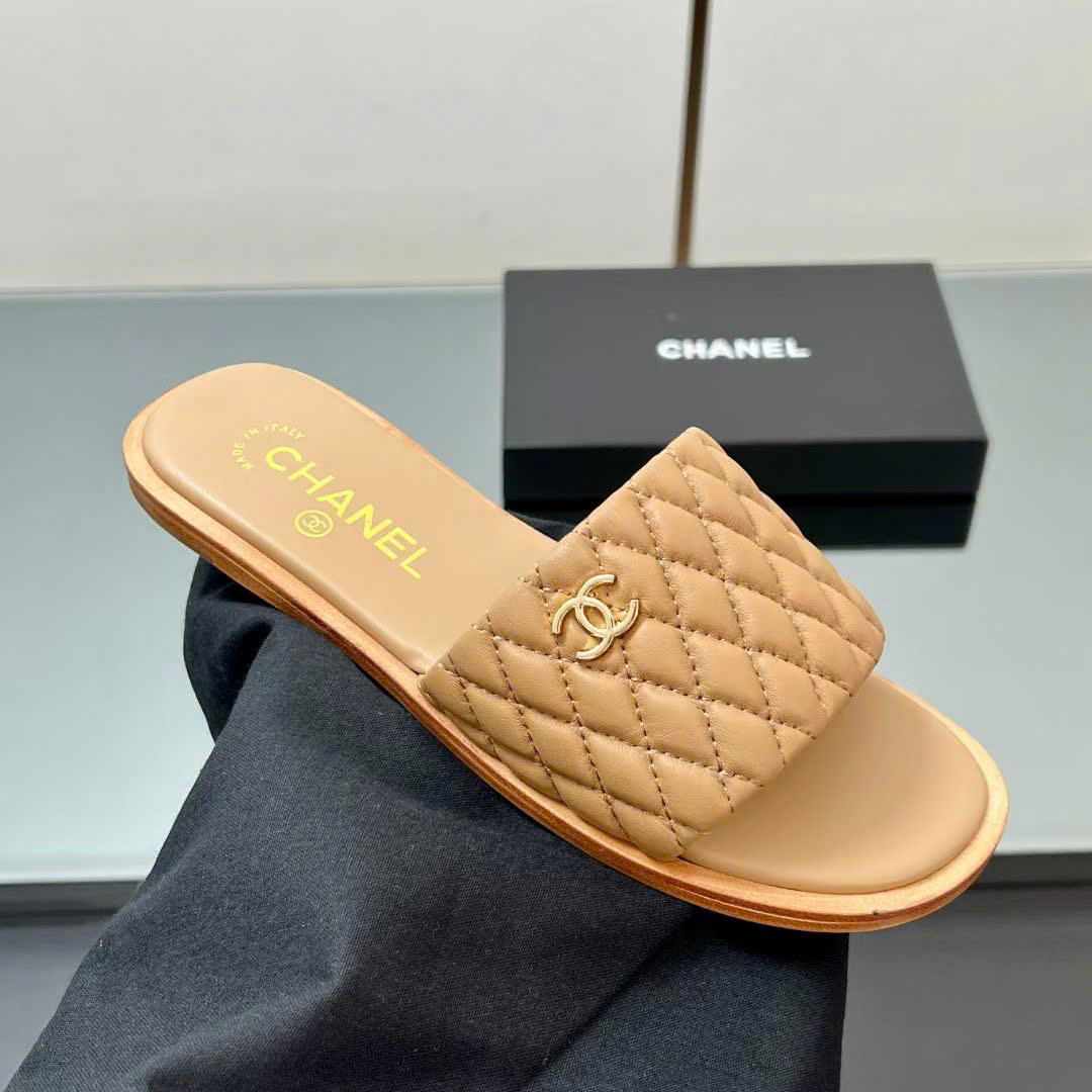 (1:1 replica) Chanel CLogo Women s Slides New Arrivals