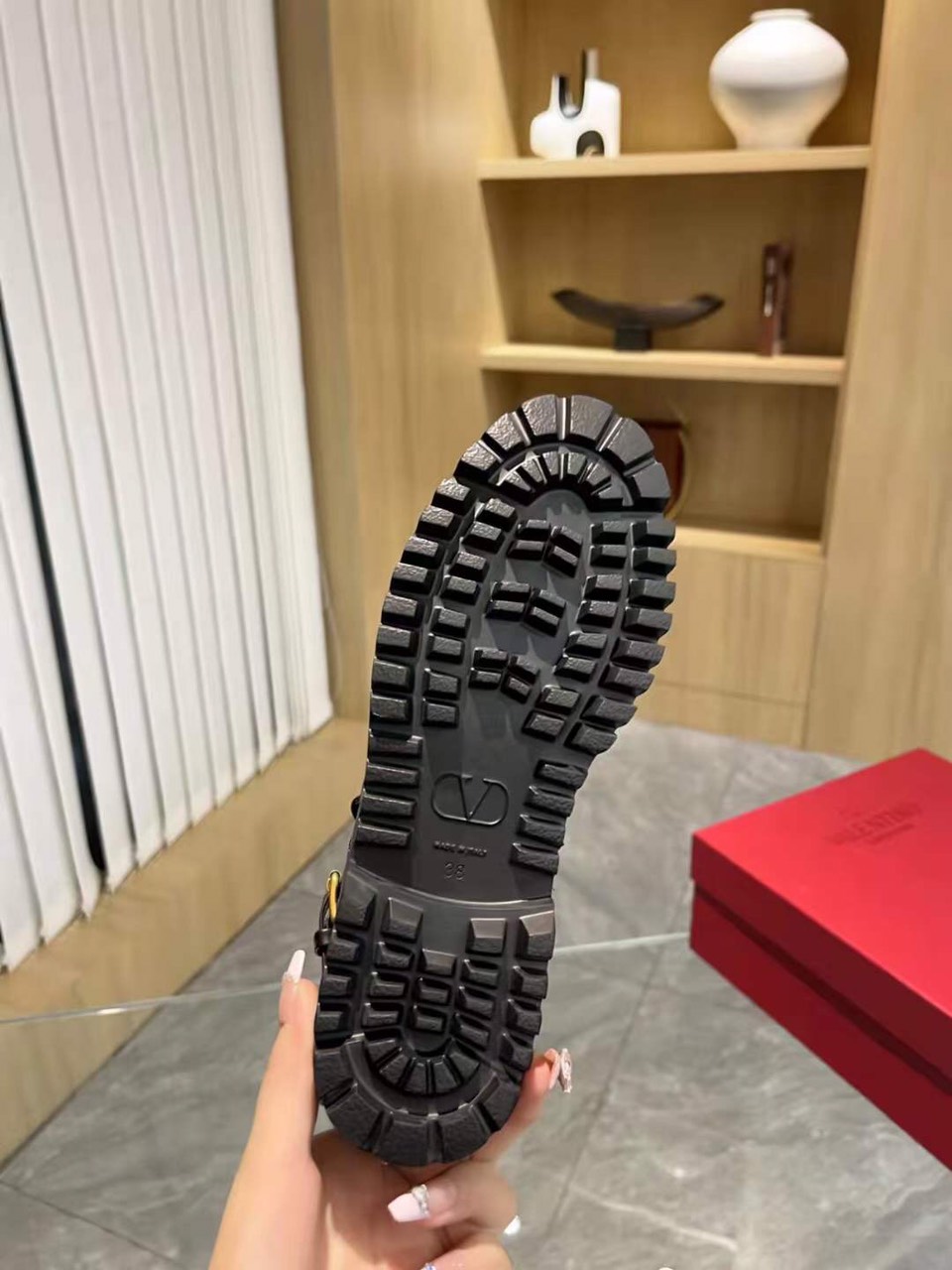 (1:1 replica) Valentino VLogo Signature Combat Boots