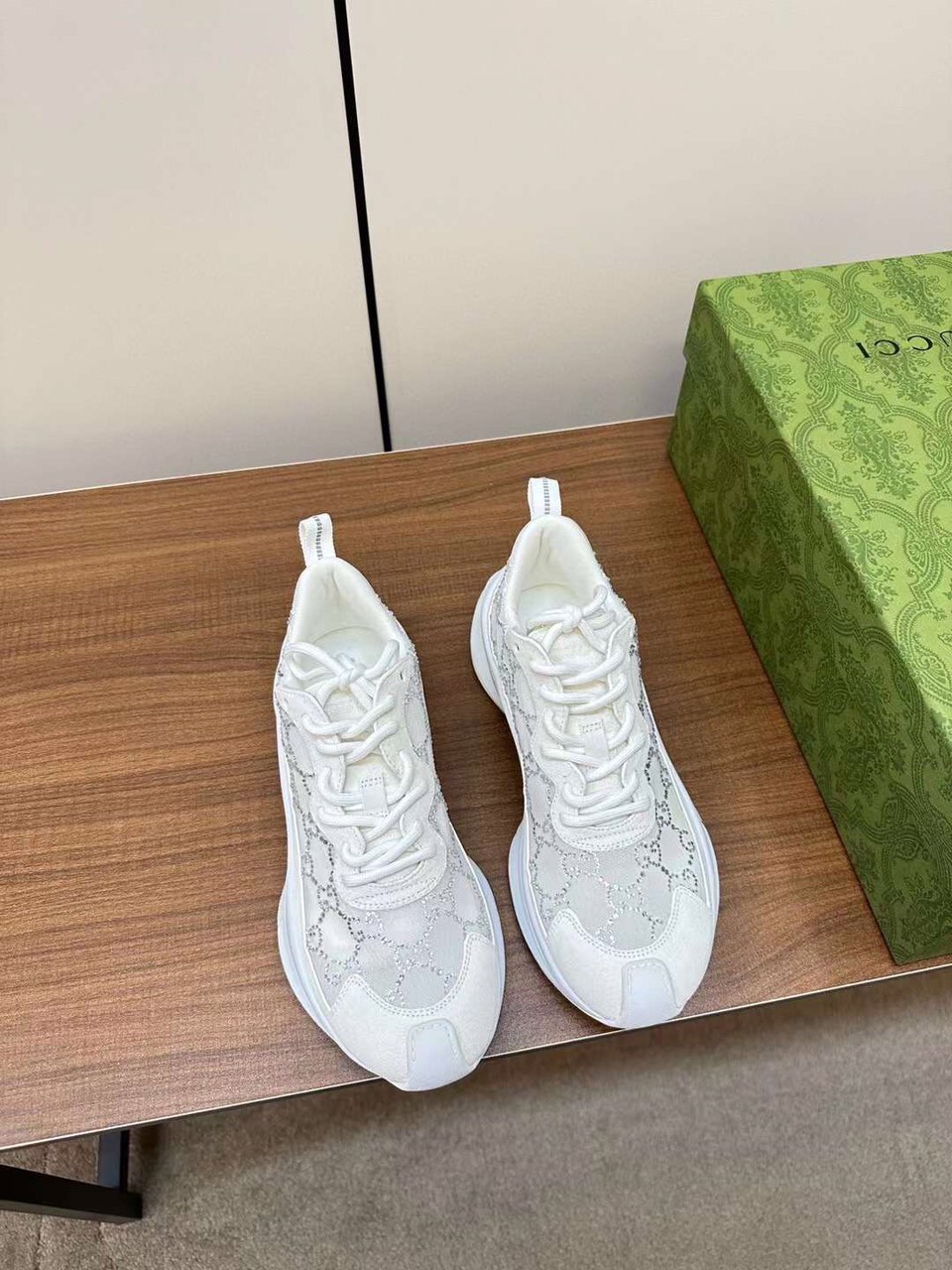 (1:1 replica) Gucci Women s Running Shoes 2023
