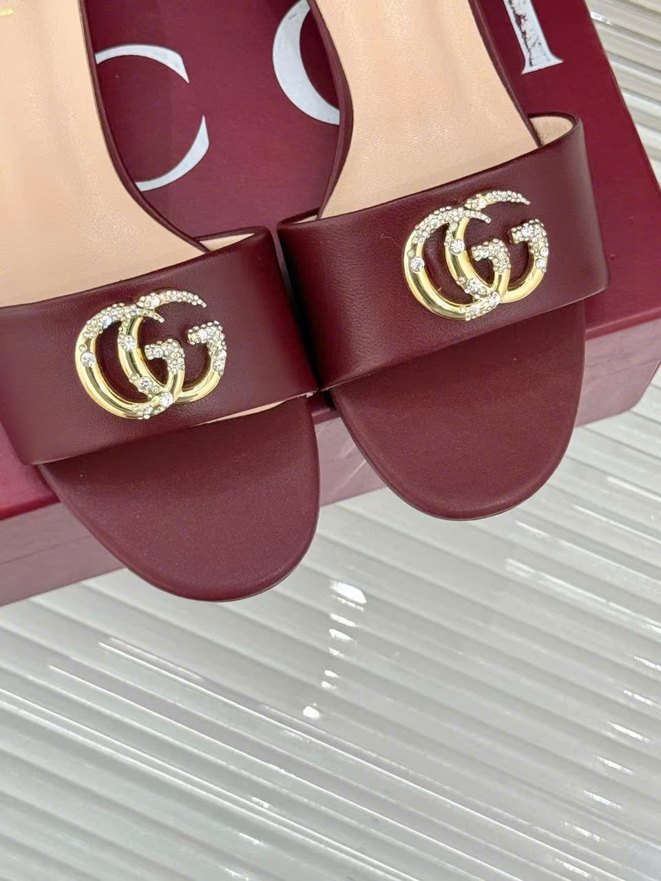 (1:1 replica) Gucci GG Women s Clogged Sandal 5cm