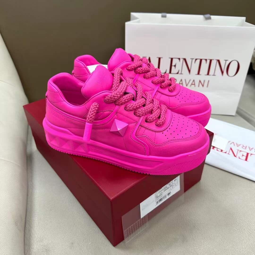 (1:1 replica) Valentino Garavani One Stud XL Unisex Shoes