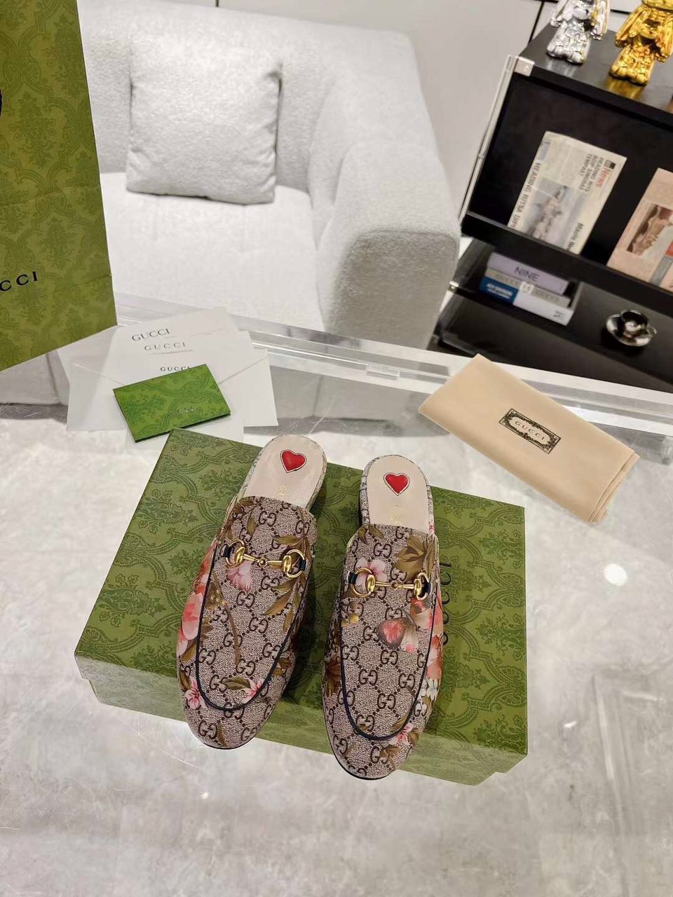 (1:1 replica) Gucci Women s Muller Leaher