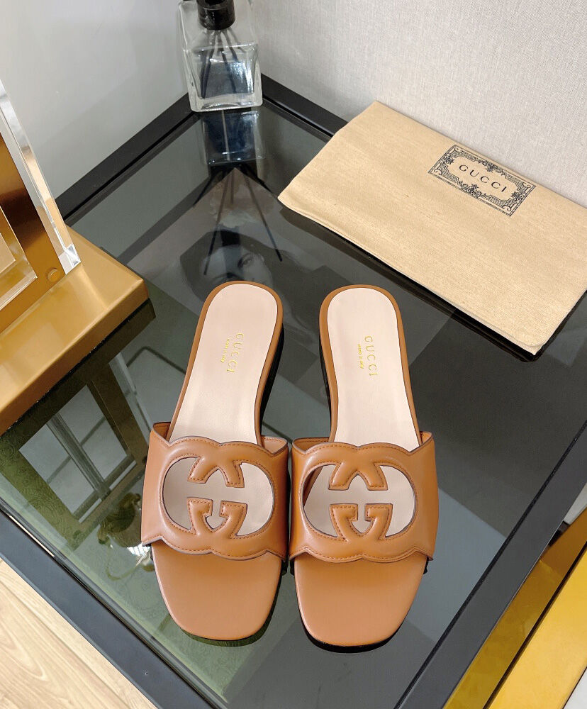 (1:1 replica) Gucci Women s Interlocking G Cut-out Slide Sandal