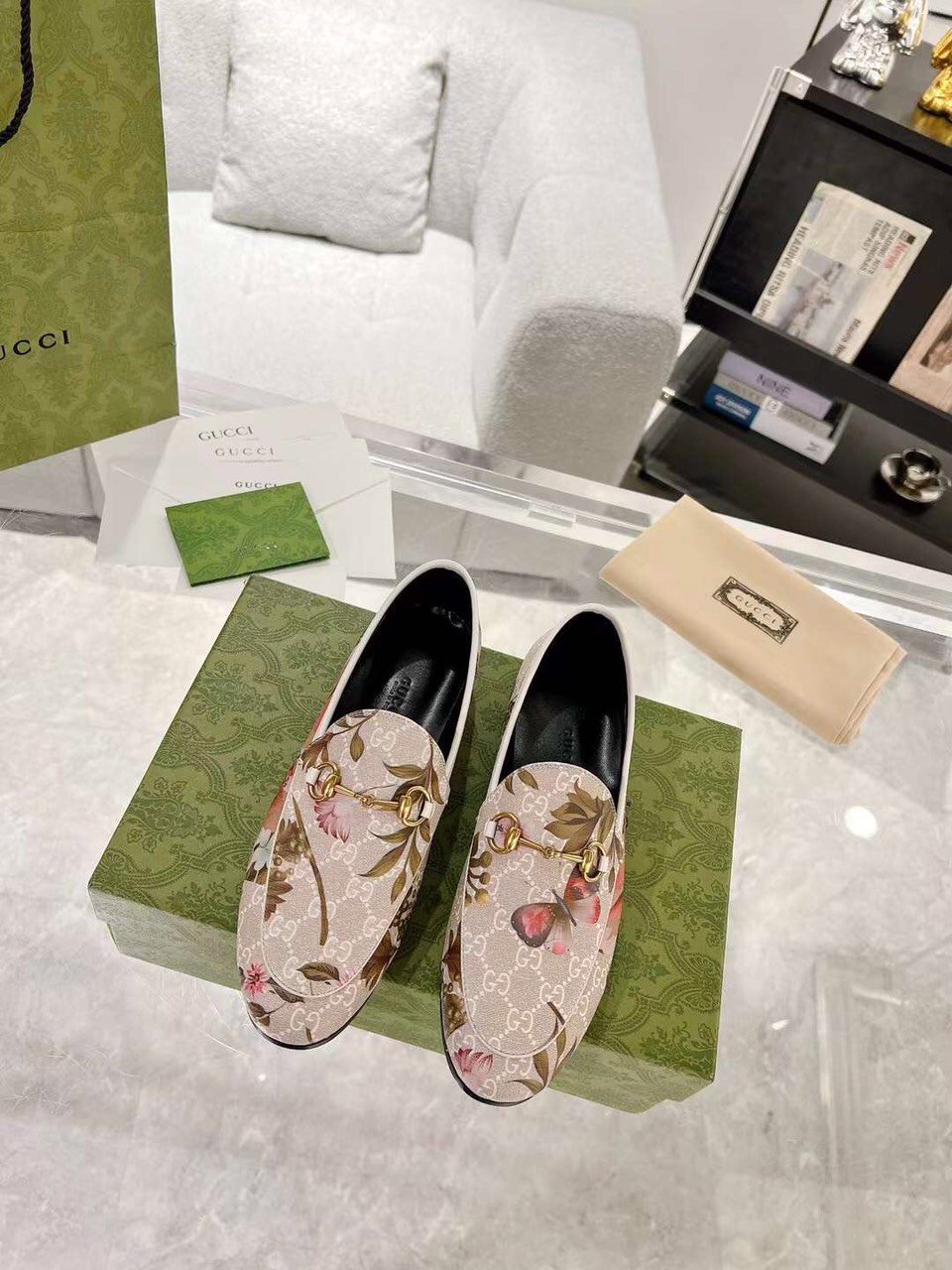 (1:1 replica) Gucci Women s Loafer 3D New Collection