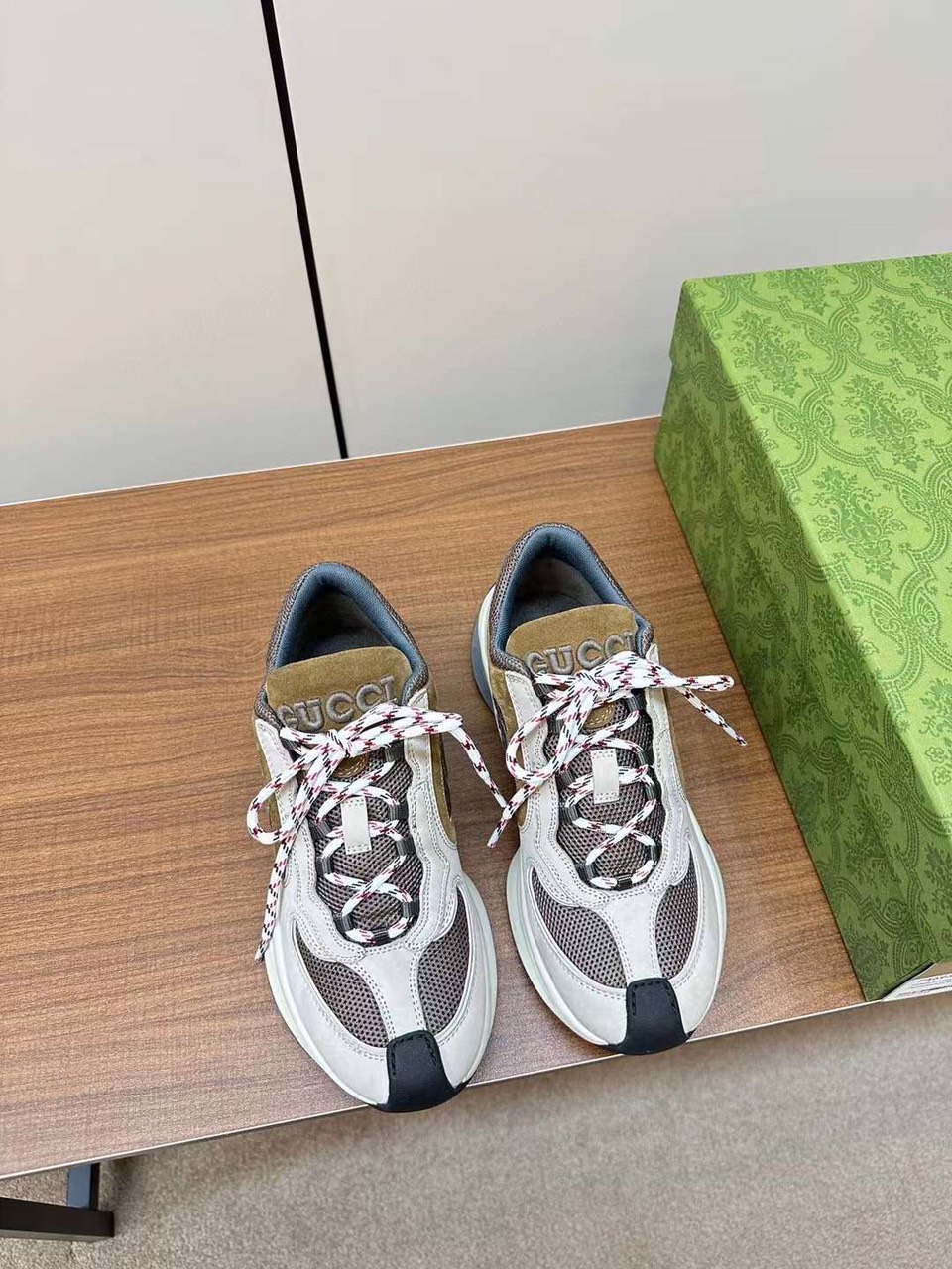 (1:1 replica) Gucci Unisex Ultra Running Shoes 2023