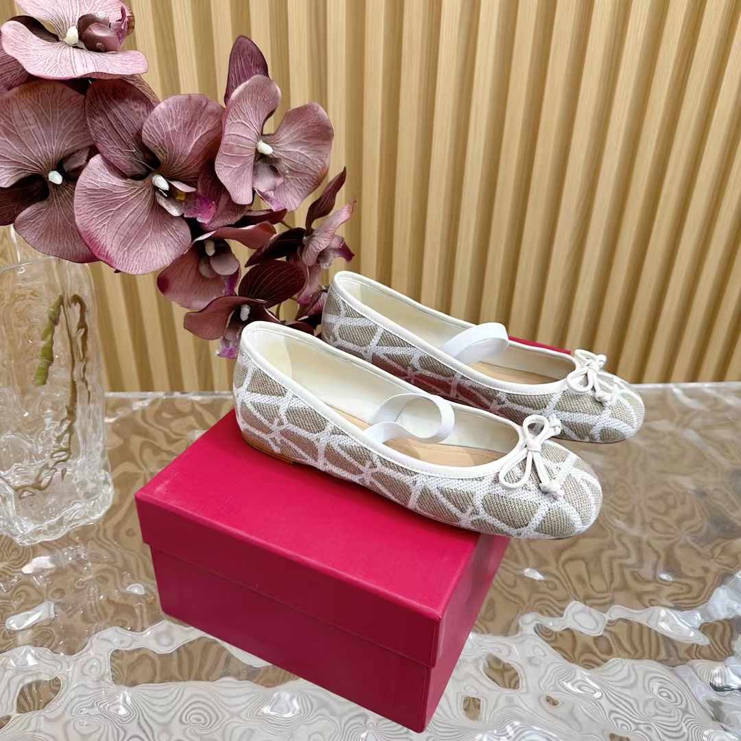 (1:1 replica) Valentino Garavani Ballet Women s Shoes