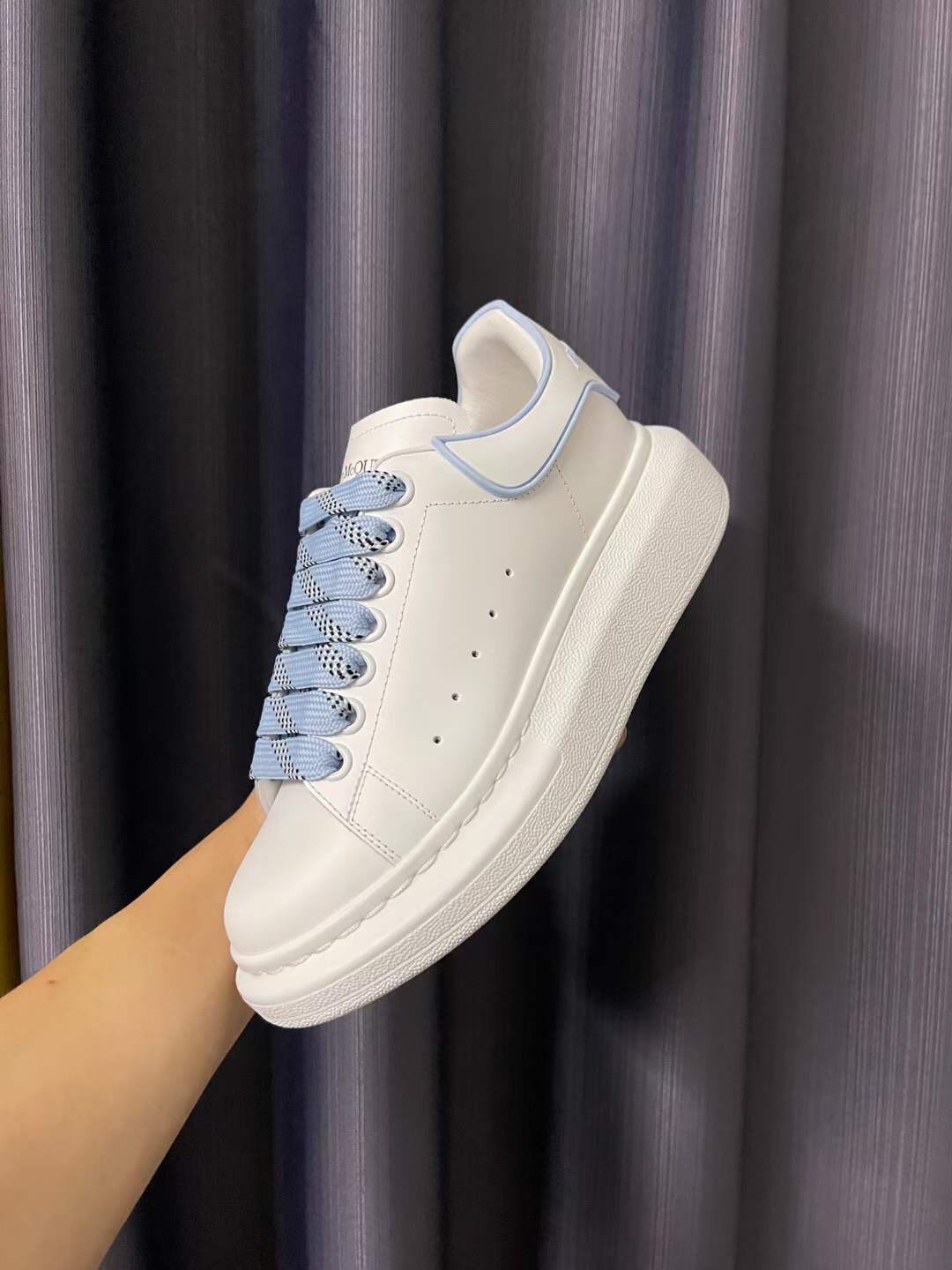 (1:1 replica) Alexander McQueen Sneaker Unisex