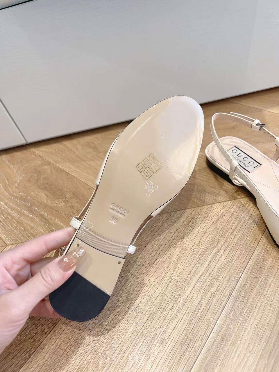 (1:1 replica) Gucci Slingback Flats Women s Shoes
