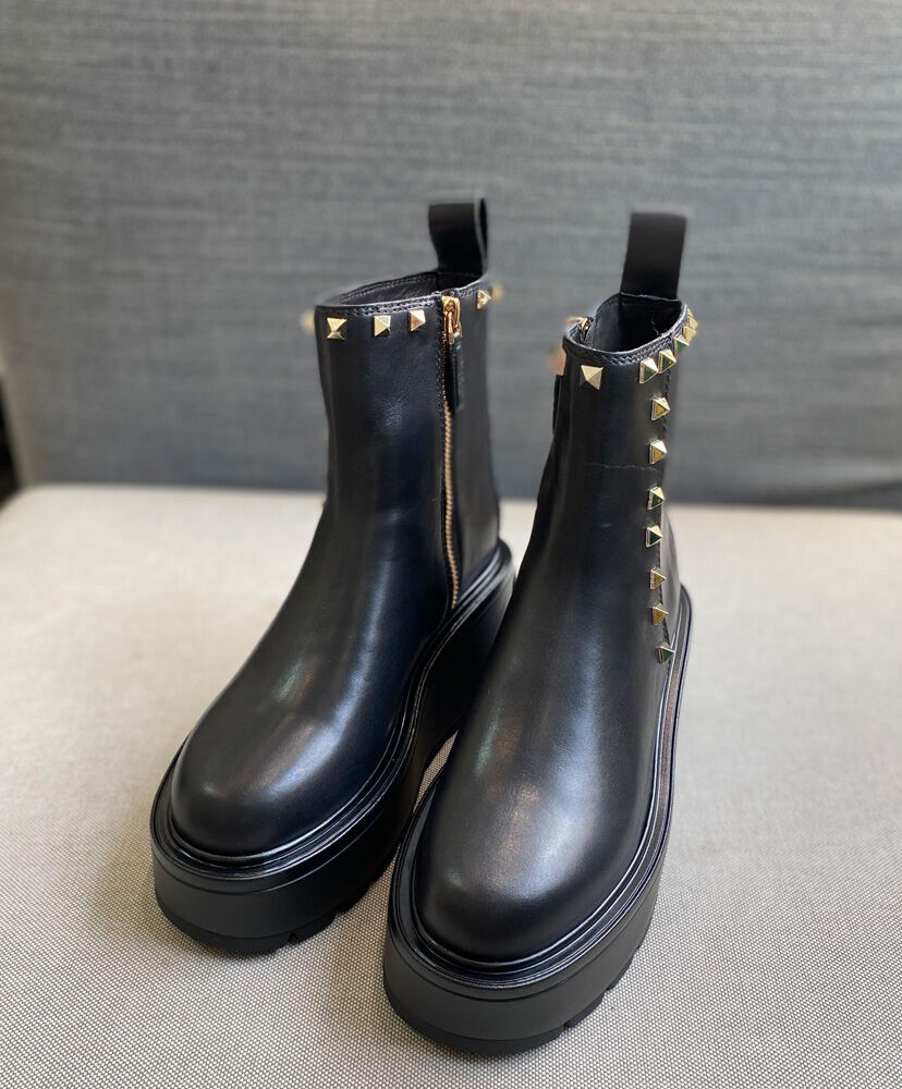 (1:1 replica) Valentino Women s Uniqueform Calfskin Ankle Boot 85 MM Black