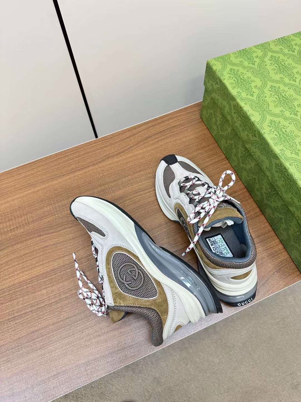 (1:1 replica) Gucci Unisex Ultra Running Shoes 2023