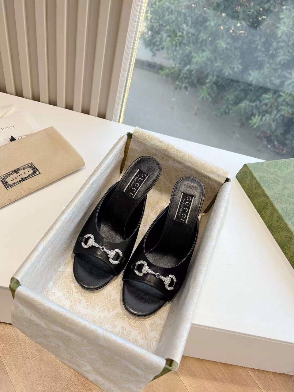 (1:1 replica) Gucci Horsebit Women s Sandal