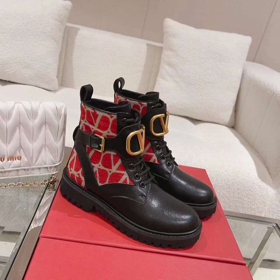 (1:1 replica) Valentino VLogo Signature Combat Boots