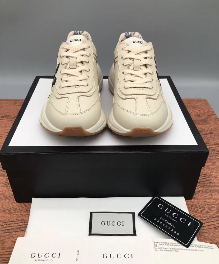 (1:1 replica) Gucci Unisex Rhyton sneaker with NY Yankees print 548638 Cream