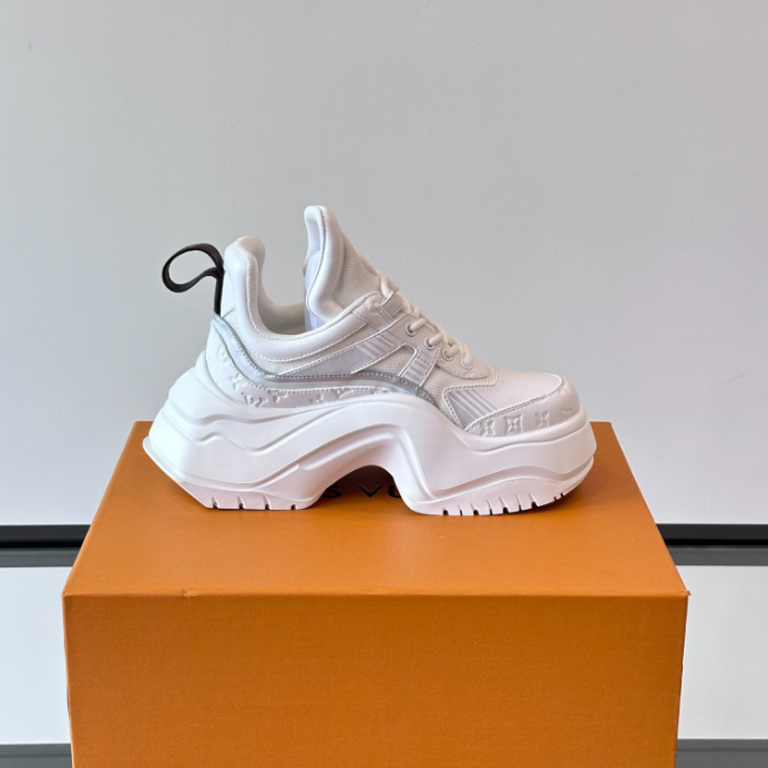 (1:1 replica) Louis Vuitton Archlight Sneaker LVS218