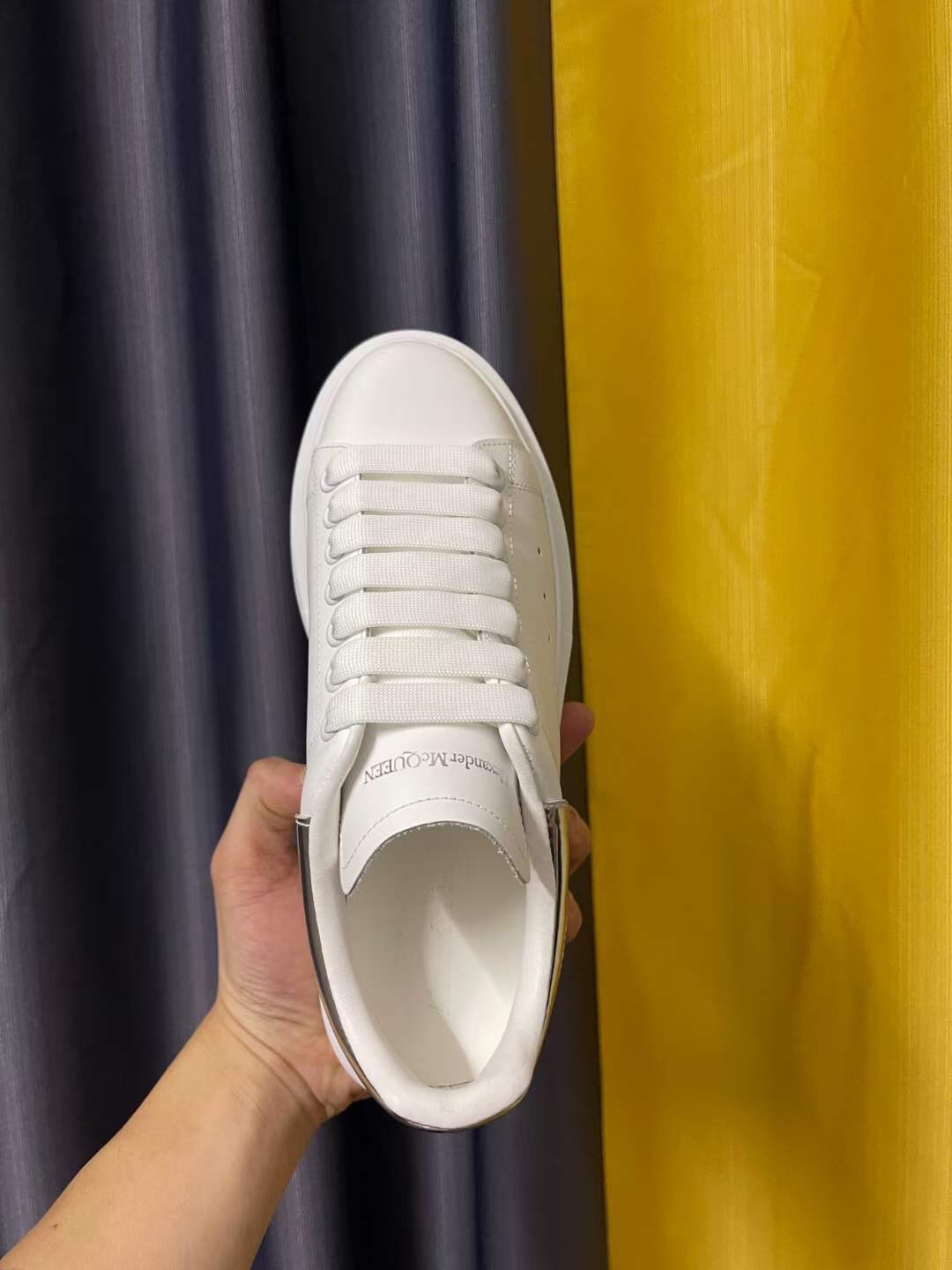 (1:1 replica) Alexander McQueen Sneaker Unisex