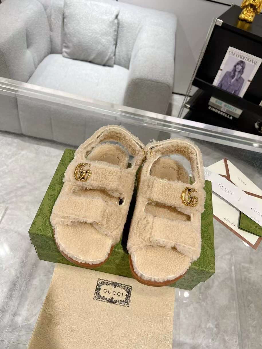 (1:1 replica) Gucci Women s Slipper Sandal