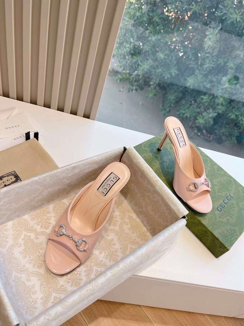 (1:1 replica) Gucci Horsebit Women s Sandal