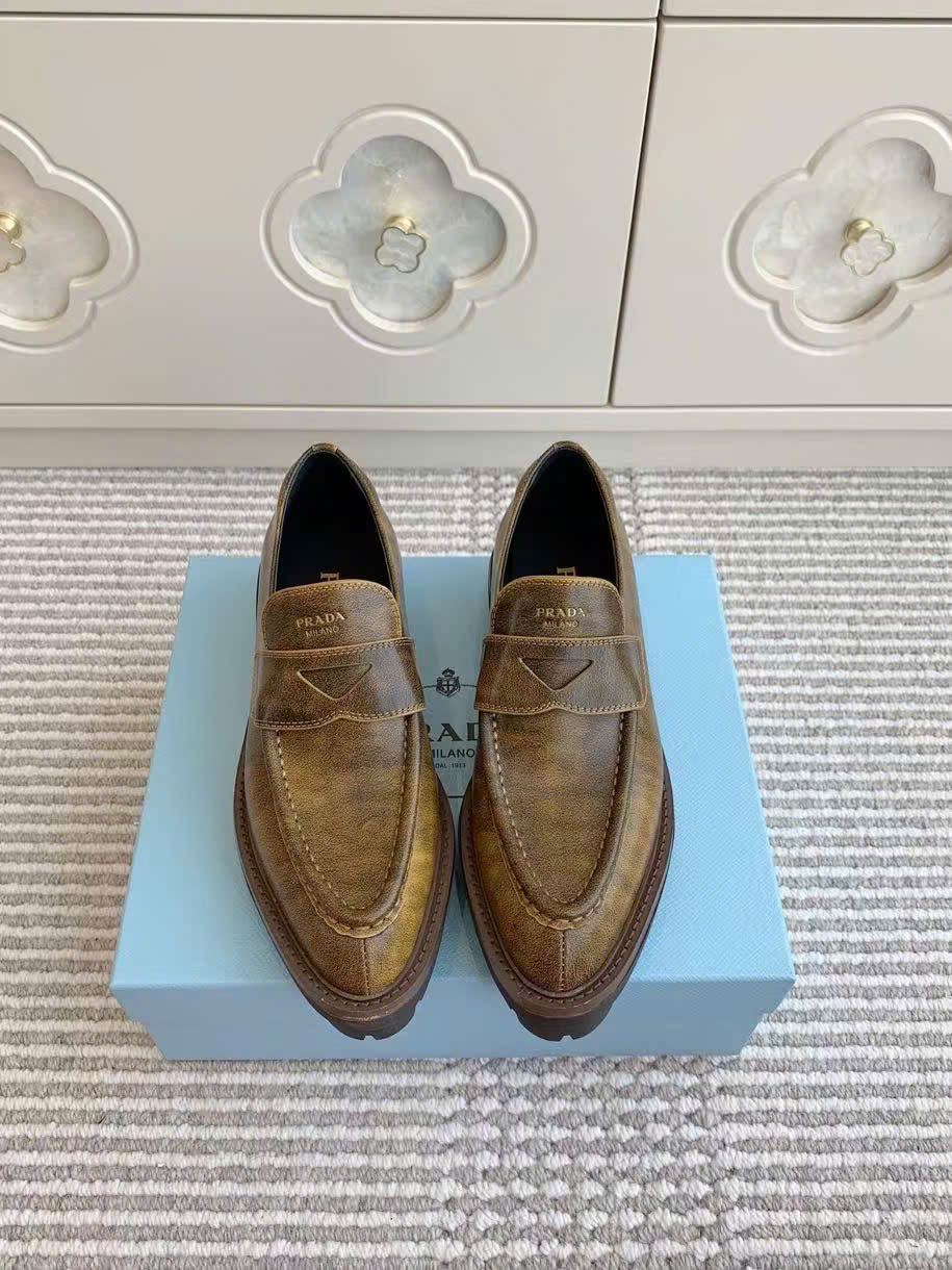 (1:1 replica) Prada Leather Women s Loafers Shoes