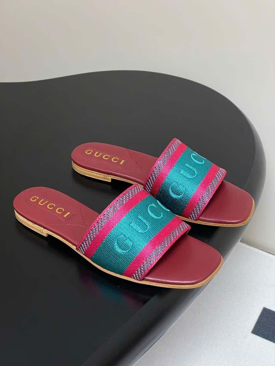(1:1 replica) Gucci Women s Slides Sandal